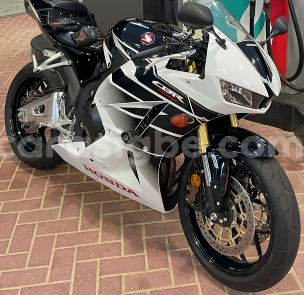 Big with watermark honda cbr togo lome 9475