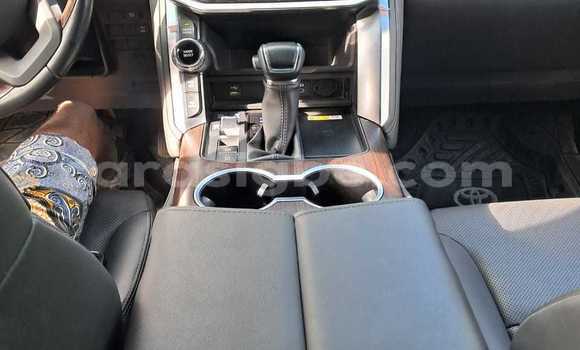 Buy Used Toyota Land Cruiser White Car in Lome in Maritime Buy Used Toyota Land Cruiser White Car in Lome in Maritime