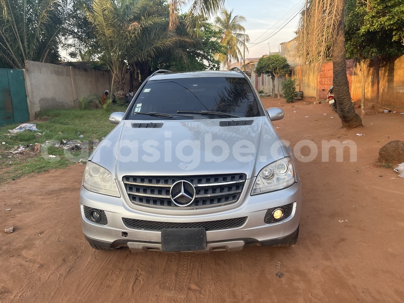 Big with watermark mercedes benz ml class togo lome 9485