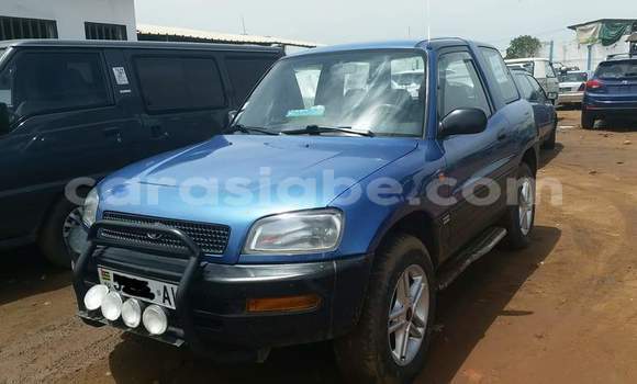 Buy Used Toyota RAV4 Blue Car in Lome in Togo Buy Used Toyota RAV4 Blue Car in Lome in Togo