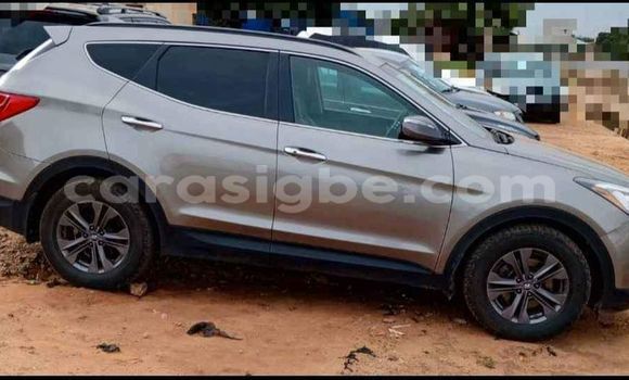 Buy Used Hyundai Santa Fe Other Car in Lome in Togo Buy Used Hyundai Santa Fe Other Car in Lome in Togo