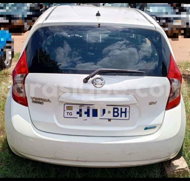 Big with watermark nissan versa togo lome 9527