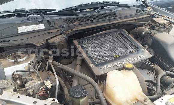 Buy Used Toyota RAV4 Silver Car in Lome in Togo Buy Used Toyota RAV4 Silver Car in Lome in Togo