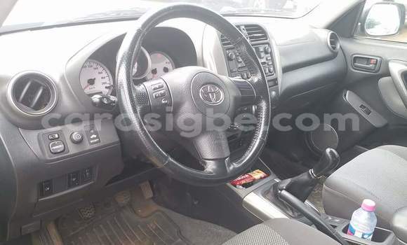 Buy Used Toyota RAV4 Silver Car in Lome in Togo Buy Used Toyota RAV4 Silver Car in Lome in Togo