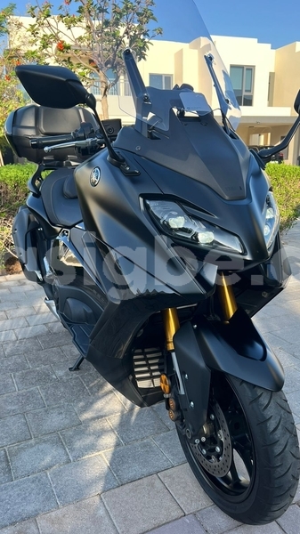 Big with watermark yamaha tmax togo lome 9534