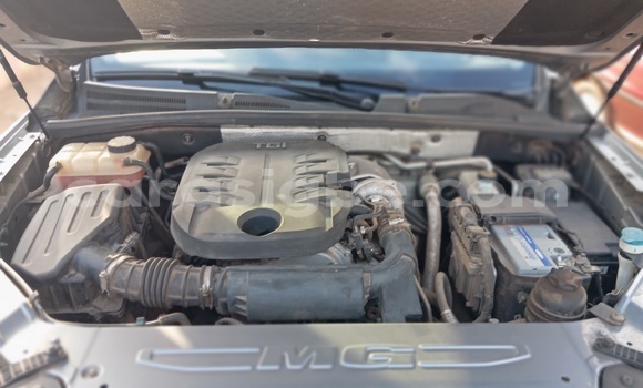 Acheter Occasion Voiture MG RV8 Gris à Lomé, Togo Acheter Occasion Voiture MG RV8 Gris à Lomé, Togo