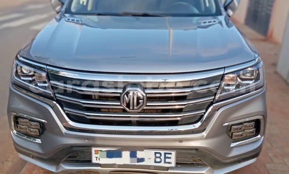 Acheter Occasion Voiture MG RV8 Gris à Lomé, Togo Acheter Occasion Voiture MG RV8 Gris à Lomé, Togo