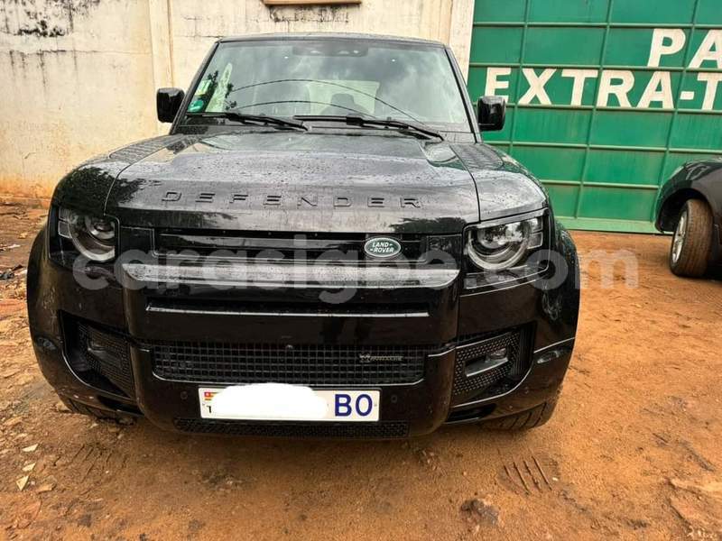 Big with watermark land rover defender togo lome 9545