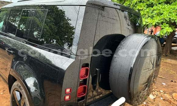 Acheter Occasion Voiture Land Rover Defender Noir à Lomé, Togo Acheter Occasion Voiture Land Rover Defender Noir à Lomé, Togo