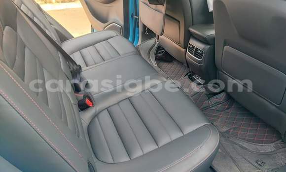 Acheter Neuf Voiture MG MG5 Bleu à Lomé, Togo Acheter Neuf Voiture MG MG5 Bleu à Lomé, Togo