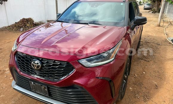 Acheter Occasion Voiture Toyota Highlander Rouge à Lomé, Maritime Acheter Occasion Voiture Toyota Highlander Rouge à Lomé, Maritime
