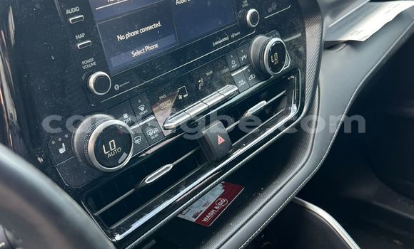 Acheter Occasion Voiture Toyota Highlander Rouge à Lomé, Maritime Acheter Occasion Voiture Toyota Highlander Rouge à Lomé, Maritime