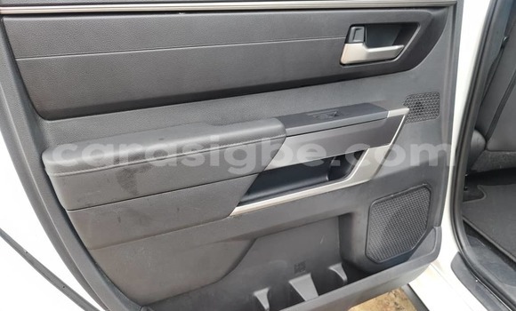 Acheter Occasion Voiture Toyota Tundra Blanc à Lomé, Maritime Acheter Occasion Voiture Toyota Tundra Blanc à Lomé, Maritime