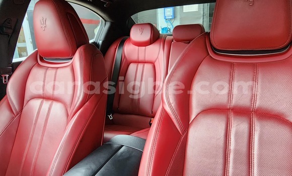 Acheter Occasion Voiture Maserati Ghibli Noir à Lomé, Togo Acheter Occasion Voiture Maserati Ghibli Noir à Lomé, Togo