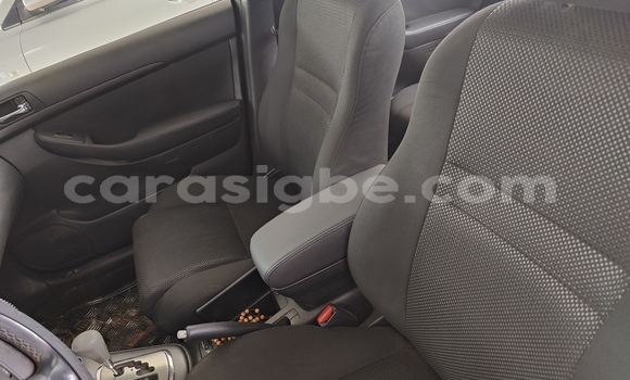 Acheter Occasion Voiture Toyota Avensis Gris à Dapaong, Togo Acheter Occasion Voiture Toyota Avensis Gris à Dapaong, Togo