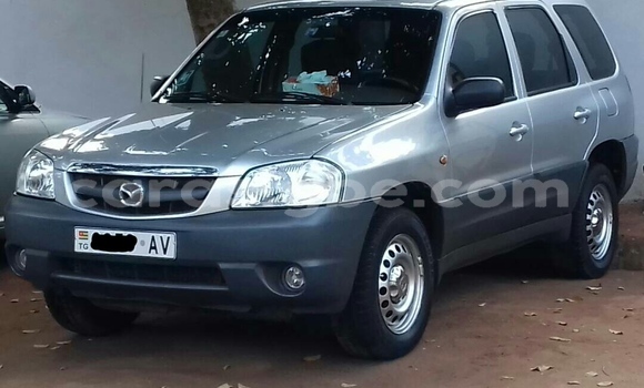 Acheter Occasion Voiture Mazda Tribute Gris à Lomé au Togo Acheter Occasion Voiture Mazda Tribute Gris à Lomé au Togo