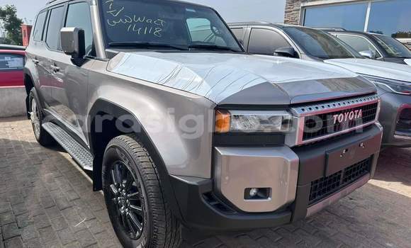 Acheter Neuf Voiture Toyota Land Cruiser Prado Beige à Lomé, Togo Acheter Neuf Voiture Toyota Land Cruiser Prado Beige à Lomé, Togo