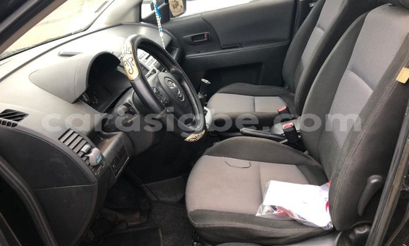 Acheter Occasion Voiture Mazda 5 Noir à Lomé, Togo Acheter Occasion Voiture Mazda 5 Noir à Lomé, Togo