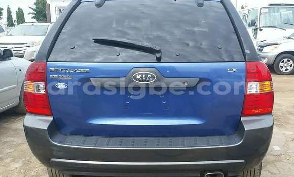 Buy Used Kia Sportage Blue Car in Lome in Togo Buy Used Kia Sportage Blue Car in Lome in Togo