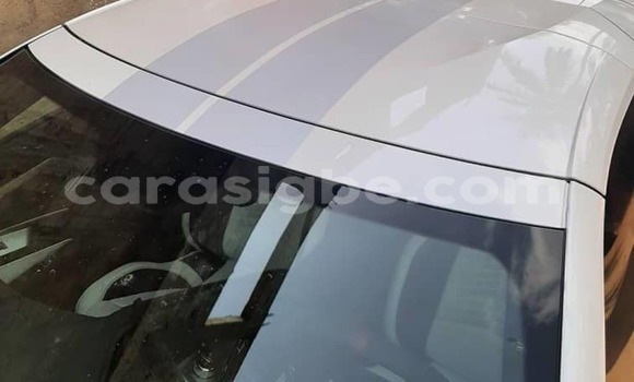 Acheter Occasion Voiture Chevrolet Corvette Blanc à Lomé, Togo Acheter Occasion Voiture Chevrolet Corvette Blanc à Lomé, Togo