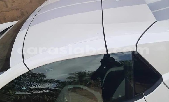 Acheter Occasion Voiture Chevrolet Corvette Blanc à Lomé, Togo Acheter Occasion Voiture Chevrolet Corvette Blanc à Lomé, Togo