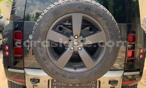 Acheter Occasion Voiture Land Rover Defender Gris à Lomé, Togo Acheter Occasion Voiture Land Rover Defender Gris à Lomé, Togo