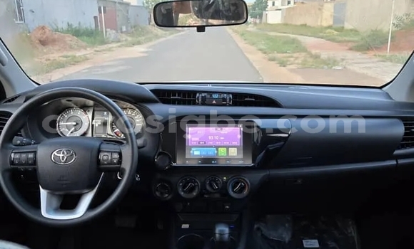 Acheter Neuf Voiture Toyota Hilux Gris à Lomé, Maritime Acheter Neuf Voiture Toyota Hilux Gris à Lomé, Maritime