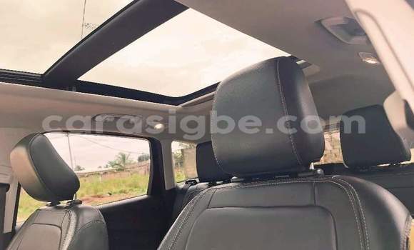 Acheter Occasion Voiture Ford Escape Blanc à Sokodé, Togo Acheter Occasion Voiture Ford Escape Blanc à Sokodé, Togo