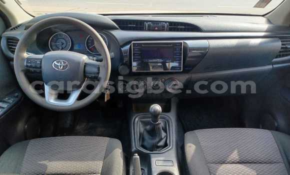 Acheter Occasion Voiture Toyota Hilux Blanc à Lomé, Togo Acheter Occasion Voiture Toyota Hilux Blanc à Lomé, Togo