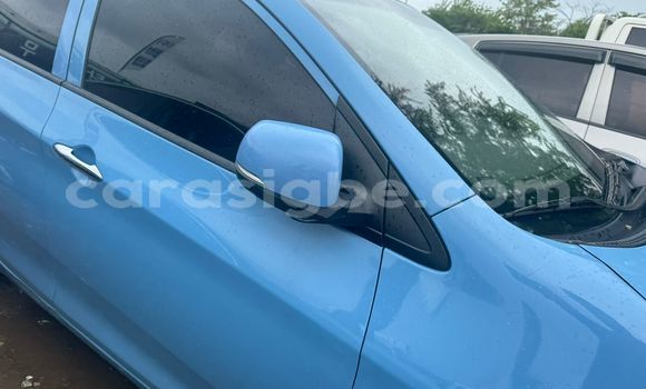Acheter Import Voiture Kia Morning Bleu à Lomé, Togo Acheter Import Voiture Kia Morning Bleu à Lomé, Togo