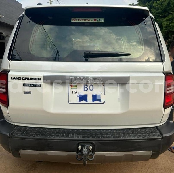 Big with watermark toyota prado maritime lome 9755