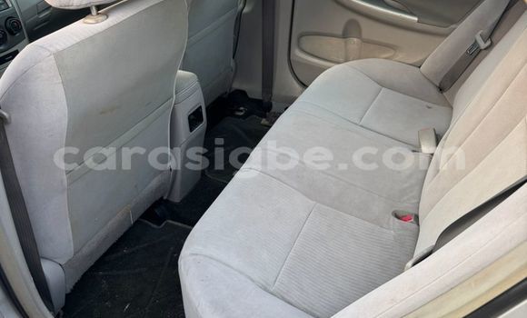 Acheter Occasion Voiture Toyota Corolla Gris à Lomé, Togo Acheter Occasion Voiture Toyota Corolla Gris à Lomé, Togo