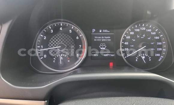 Buy Used Hyundai Elantra Blue Car in Lome in Maritime Buy Used Hyundai Elantra Blue Car in Lome in Maritime