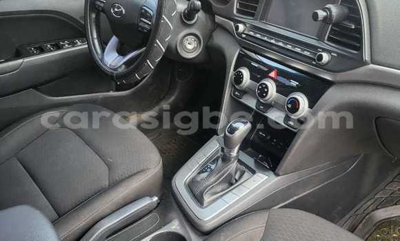 Buy Used Hyundai Elantra Blue Car in Lome in Maritime Buy Used Hyundai Elantra Blue Car in Lome in Maritime