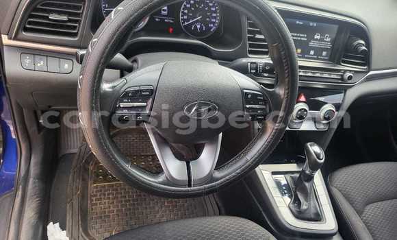 Buy Used Hyundai Elantra Blue Car in Lome in Maritime Buy Used Hyundai Elantra Blue Car in Lome in Maritime