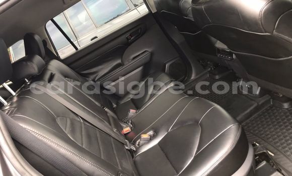 Buy Used Toyota Highlander Other Car in Lome in Togo Buy Used Toyota Highlander Other Car in Lome in Togo