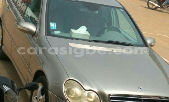 Buy Used Mercedes‒Benz 230 Silver Car in Lome in Togo Buy Used Mercedes‒Benz 230 Silver Car in Lome in Togo