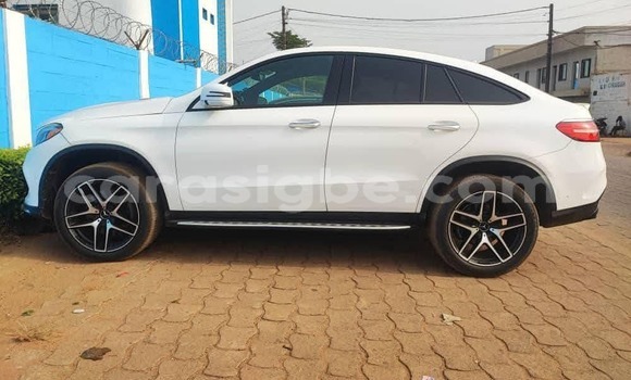 Acheter Occasion Voiture Mercedes‒Benz GLE Blanc à Lomé, Togo Acheter Occasion Voiture Mercedes‒Benz GLE Blanc à Lomé, Togo