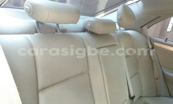 Buy Used Mercedes‒Benz 230 Silver Car in Lome in Togo Buy Used Mercedes‒Benz 230 Silver Car in Lome in Togo