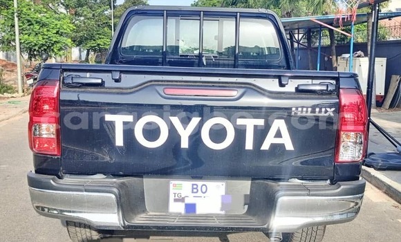 Acheter Neuf Voiture Toyota Hilux Noir à Lomé, Togo Acheter Neuf Voiture Toyota Hilux Noir à Lomé, Togo