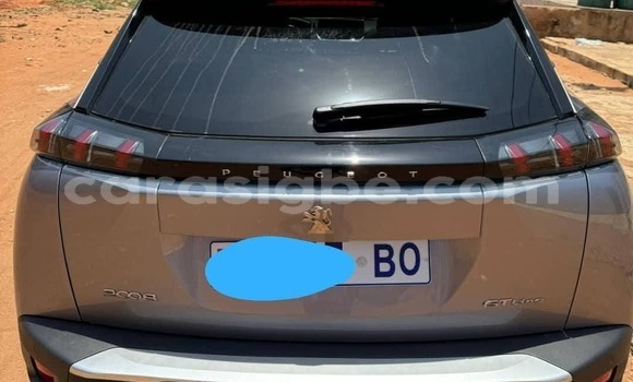 Acheter Occasion Voiture Peugeot 2008 Gris à Lomé, Togo Acheter Occasion Voiture Peugeot 2008 Gris à Lomé, Togo