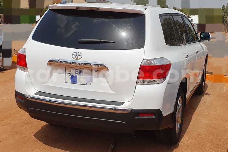 Big with watermark toyota highlander togo lome 9800