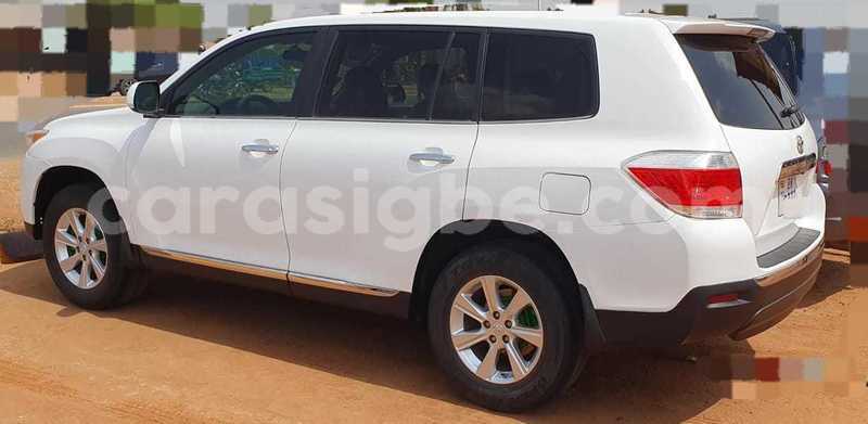 Big with watermark toyota highlander togo lome 9800