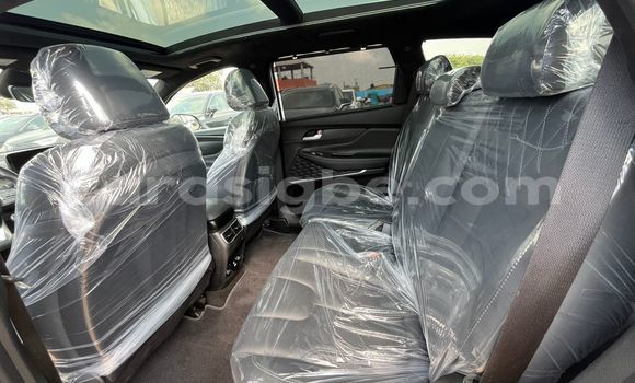 Acheter Neuf Voiture Hyundai Santa Fe Blanc à Lomé, Togo Acheter Neuf Voiture Hyundai Santa Fe Blanc à Lomé, Togo
