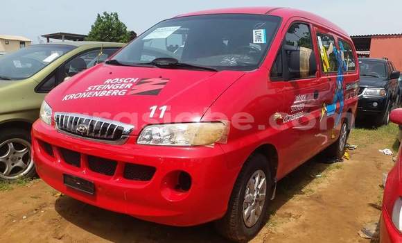 Buy Used Hyundai H1 Red Car in Lome in Togo Buy Used Hyundai H1 Red Car in Lome in Togo