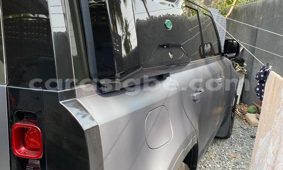 Acheter Occasion Voiture Land Rover Defender Gris à Lomé, Togo Acheter Occasion Voiture Land Rover Defender Gris à Lomé, Togo