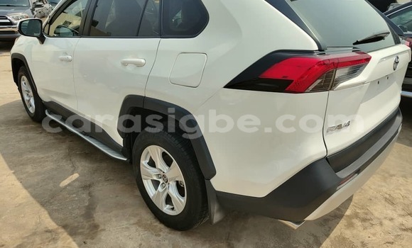 Acheter Occasion Voiture Toyota RAV4 Autre à Lomé, Togo Acheter Occasion Voiture Toyota RAV4 Autre à Lomé, Togo