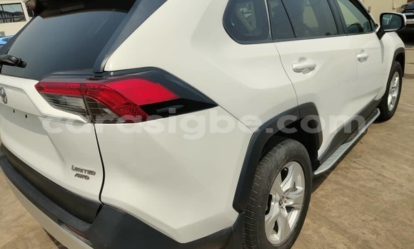 Acheter Occasion Voiture Toyota RAV4 Autre à Lomé, Togo Acheter Occasion Voiture Toyota RAV4 Autre à Lomé, Togo