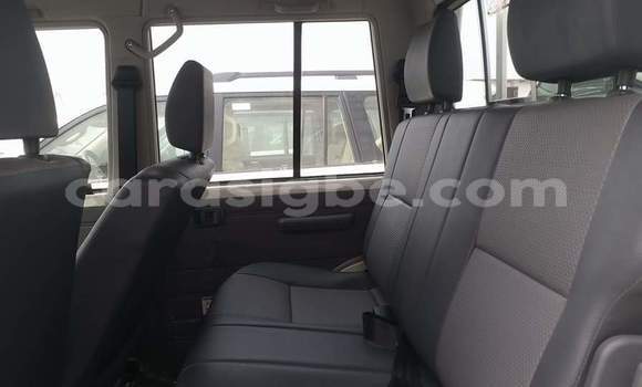 Buy Used Toyota Land Cruiser White Car in Lome in Togo Buy Used Toyota Land Cruiser White Car in Lome in Togo