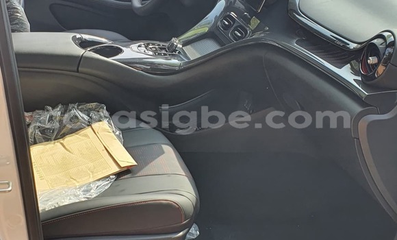 Acheter Neuf Voiture BYD E6 Blanc à Lomé, Togo Acheter Neuf Voiture BYD E6 Blanc à Lomé, Togo